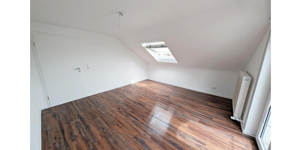 Etagenwohnung Filderstadt - 3 Zimmer, 77 m&sup2;, 990&euro; | Angebot:26662841