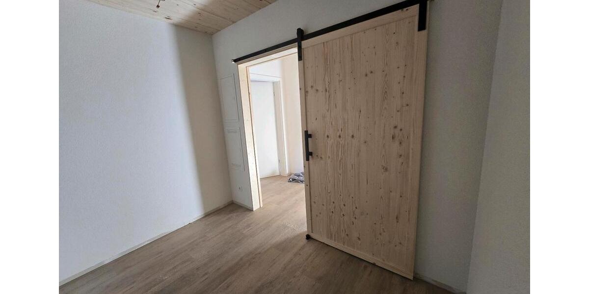 Erdgeschoßwohnung Wald - 3.5 Zimmer, 120 m&sup2;, 1.385&euro; | Angebot:25336240