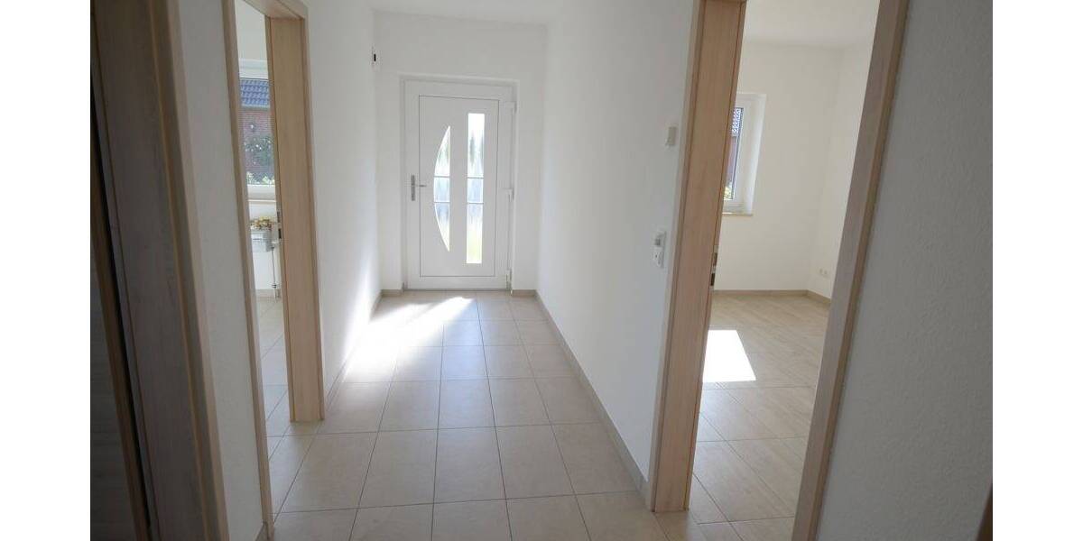 Einfamilienhaus Epenwöhrden - 2 Zimmer, 72 m&sup2;, 850&euro; | Angebot:25687146