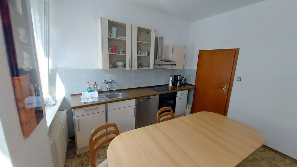 Wohnen auf Zeit Edenkoben - 4 Zimmer, 110 m&sup2;, 330&euro; | Angebot:24785968