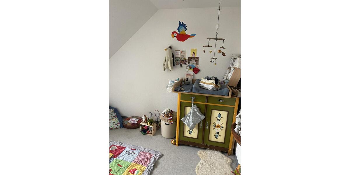 Reihenhaus Esslingen am Neckar Hegensberg - 4.5 Zimmer, 130 m&sup2;, 1.580&euro; | Angebot:26051479