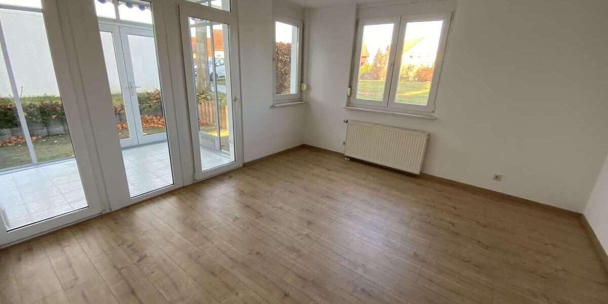 Etagenwohnung Beilrode Zeckritz - 2 Zimmer, 51 m&sup2;, 300&euro; | Angebot:19970191