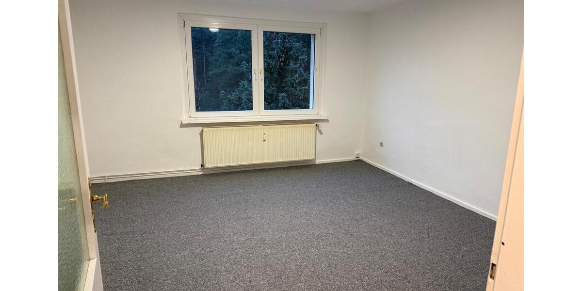 Etagenwohnung Plattenburg - 3 Zimmer, 70 m&sup2;, 610&euro; | Angebot:24353956