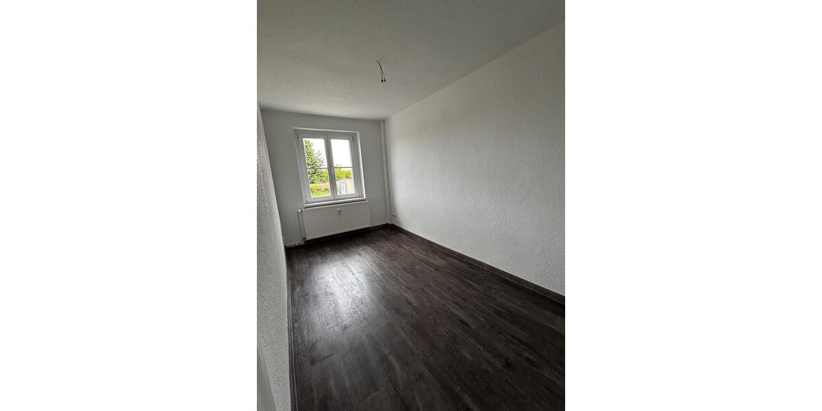 Erdgeschoßwohnung Guben - 3 Zimmer, 60 m&sup2;, 650&euro; | Angebot:26675864