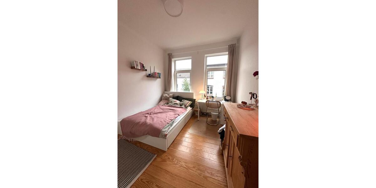 helles Wg-Zimmer Nähe Exerzierplatz 13 zimmer