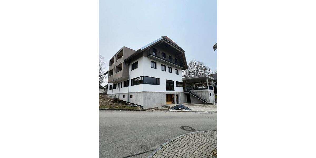 Etagenwohnung Albbruck - 4 Zimmer, 97 m&sup2;, 1.358&euro; | Angebot:24847935