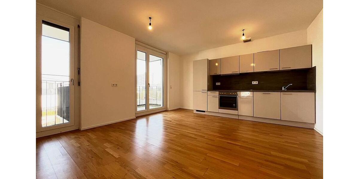 Etagenwohnung Stuttgart - 2 Zimmer, 67 m&sup2;, 1.150&euro; | Angebot:26068596