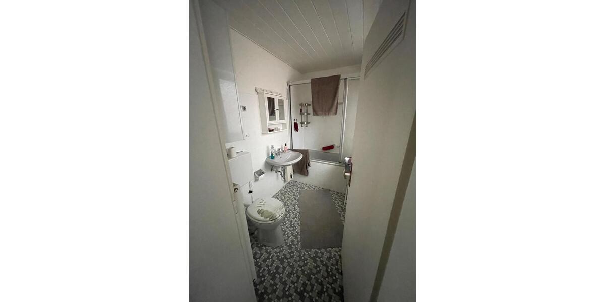 Wohnen auf Zeit Dortmund Aplerbeck - 3 Zimmer, 75 m&sup2;, 1.500&euro; | Angebot:26488452