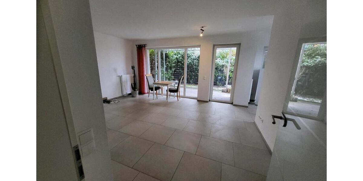 Erdgeschoßwohnung Lingen (Ems) - 2 Zimmer, 68 m&sup2;, 720&euro; | Angebot:25209004