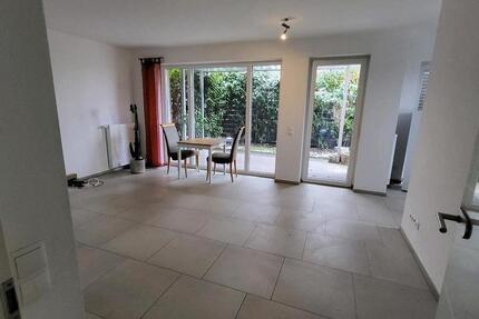 Wohnung Lingen (Ems) - 2 Zimmer, 68 m&sup2;, 720&euro; | Angebot:25209004