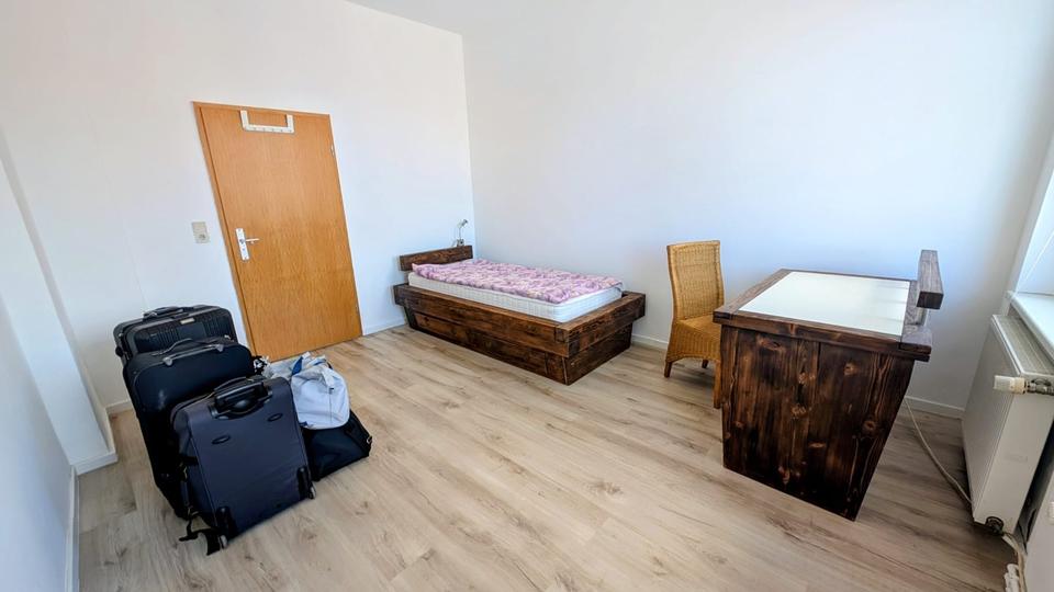 Wohnen auf Zeit Neubrandenburg - 1 Zimmer, 15 m&sup2;, 350&euro; | Angebot:26443100