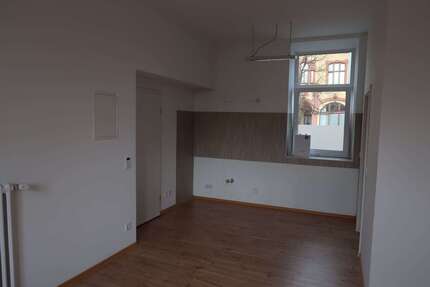 Wohnung Sprendlingen - 2 Zimmer, 39 m&sup2;, 400&euro; | Angebot:25898623