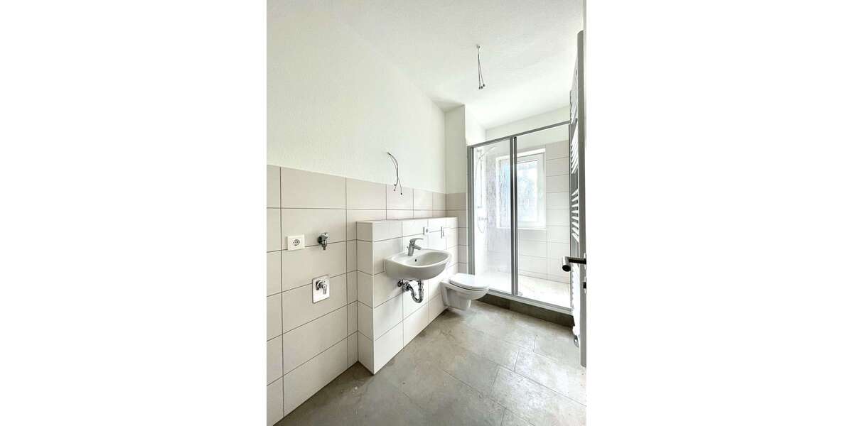 Etagenwohnung Bitterfeld Anhaltsiedlung - 4 Zimmer, 98 m&sup2;, 733&euro; | Angebot:27181051