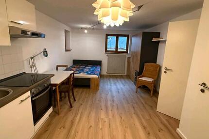 Neu sanierte 30qm ELW in Oberpframmern zimmer