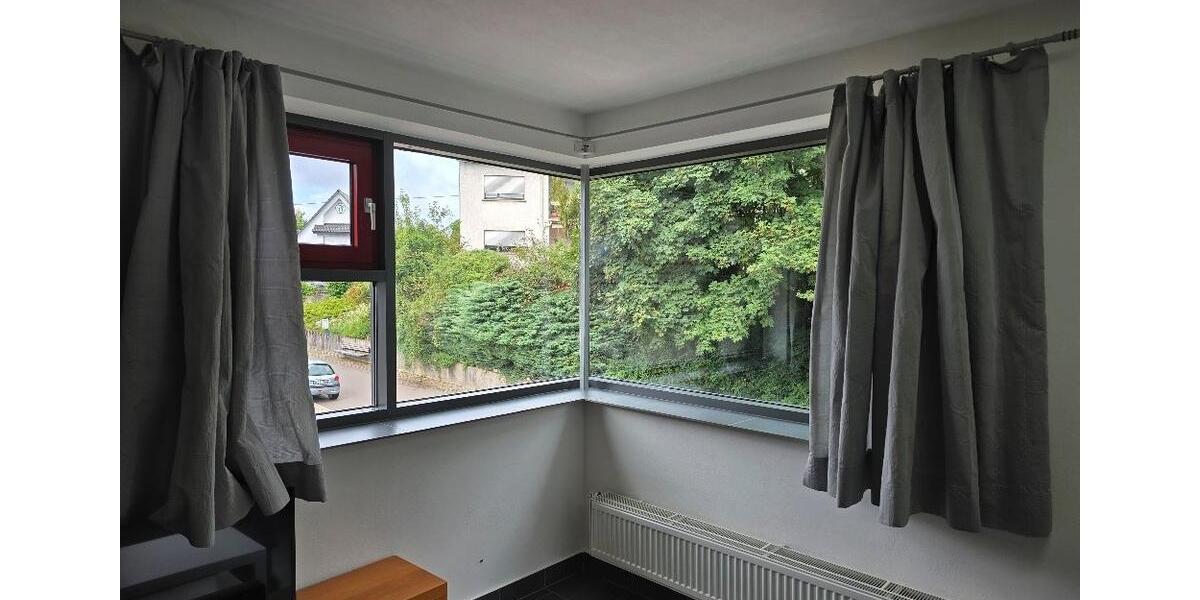 Etagenwohnung Saarbrücken West - 1 Zimmer, 43 m&sup2;, 700&euro; | Angebot:26047348