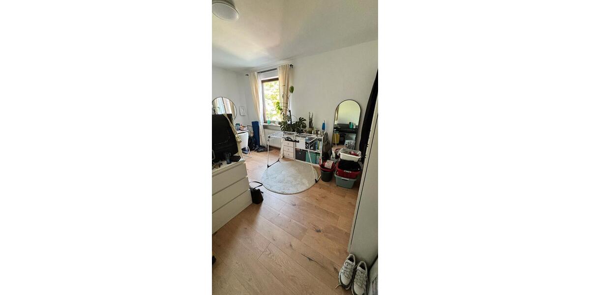 Wohnen auf Zeit Poing - 1 Zimmer, 16 m&sup2;, 750&euro; | Angebot:26531783