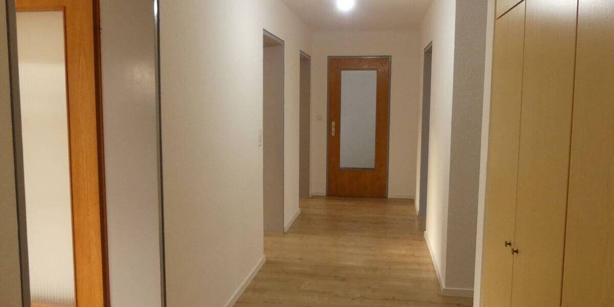 Etagenwohnung Harthausen Harthausen auf der Scher - 4 Zimmer, 94 m&sup2;, 660&euro; | Angebot:23651055