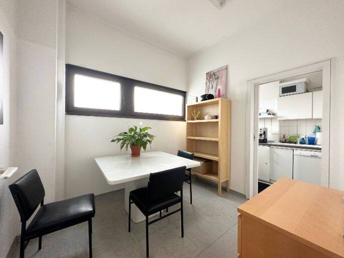 Gewerbeobjekt Düsseldorf Mörsenbroich - 214&euro; | Angebot:25970732