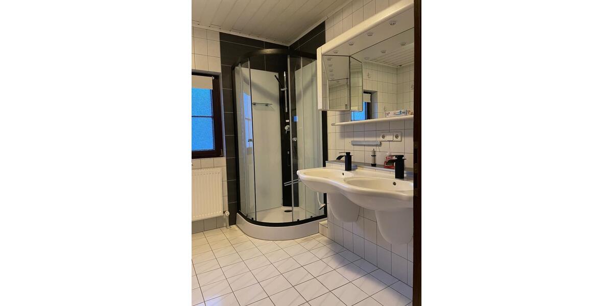 Dachgeschoßwohnung Gaugrehweiler - 3 Zimmer, 110 m&sup2;, 840&euro; | Angebot:25965351