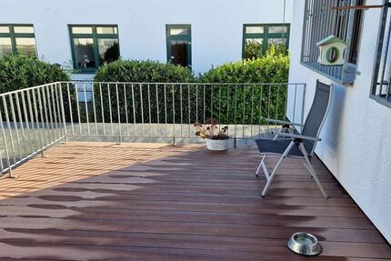 Zentral gelegene 4 Zimmerwohnung mit Einbauküche 4 zimmer