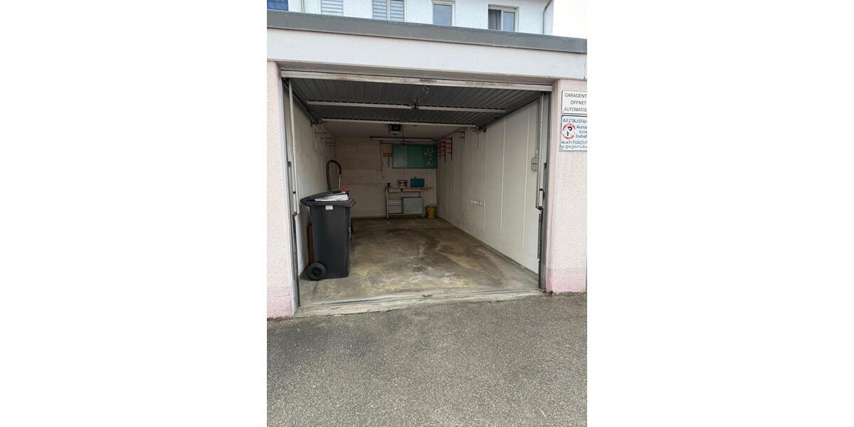 Etagenwohnung Weil der Stadt - 4.5 Zimmer, 108 m&sup2;, 1.700&euro; | Angebot:26581345