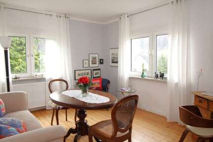 Haus Eppstein-Ehlhalten Ehlhalten - 5 Zimmer, 100 m&sup2;, 1.350&euro; | Angebot:25960016