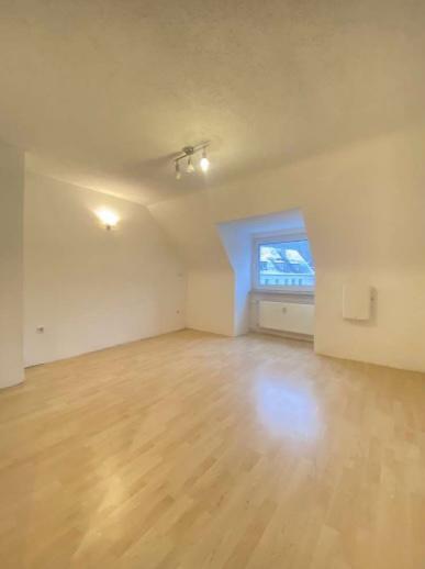 Gemütliche & moderne Wohnung zu vermieten in Westhofen 3 zimmer