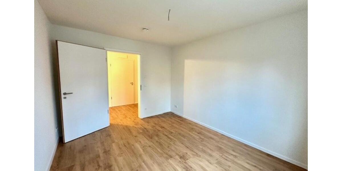 Erdgeschoßwohnung Lübben (Spreewald) - 4 Zimmer, 92 m&sup2;, 1.483&euro; | Angebot:18526006