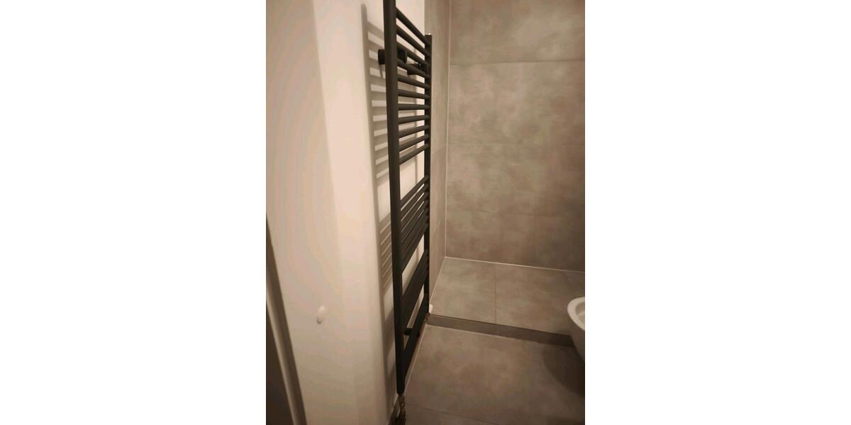 Erdgeschoßwohnung Laatzen - 3 Zimmer, 78 m&sup2;, 1.000&euro; | Angebot:24671005