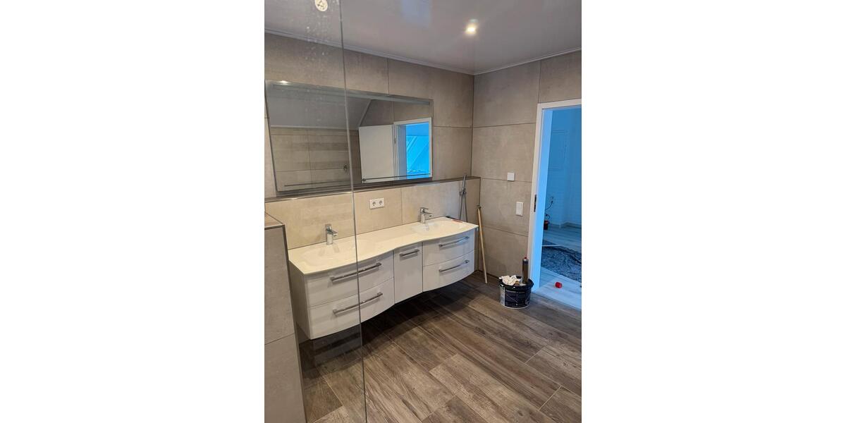 Dachgeschoßwohnung Werl - 3 Zimmer, 90 m&sup2;, 900&euro; | Angebot:26321195