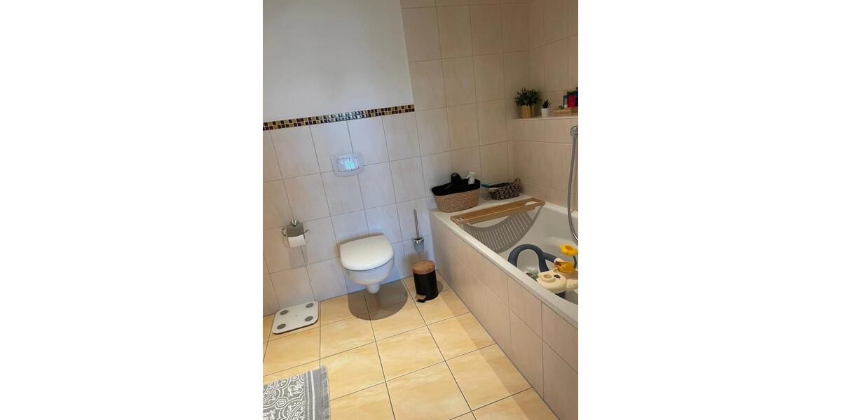 Etagenwohnung Echternacherbrück - 2 Zimmer, 101 m&sup2;, 1.200&euro; | Angebot:25874395