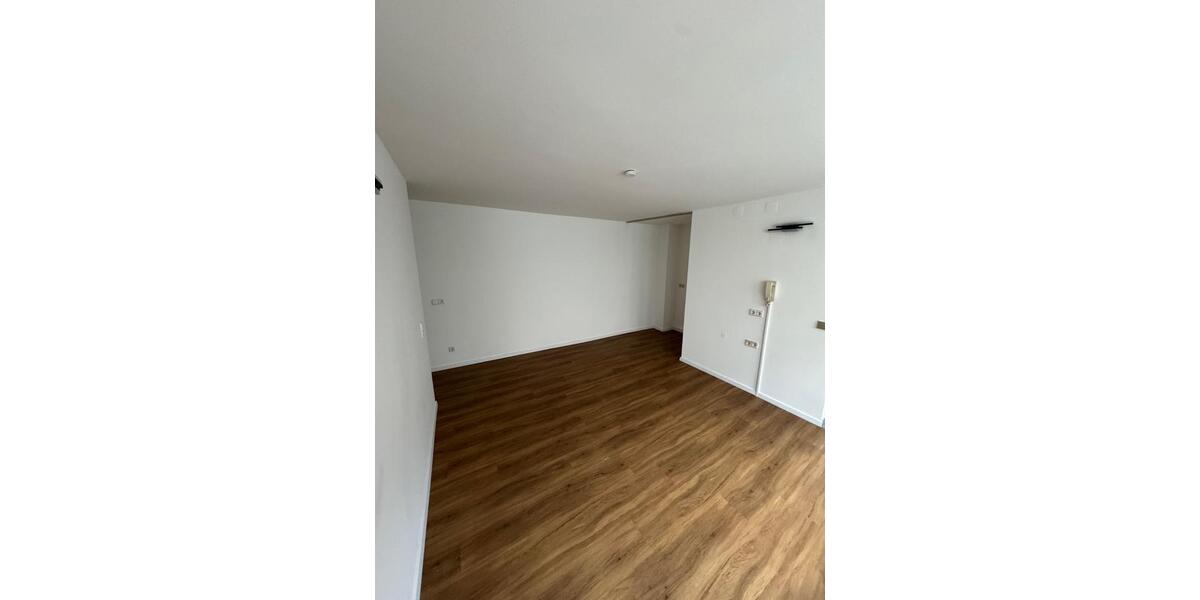 Erdgeschoßwohnung Stuttgart Lehen - 1 Zimmer, 25 m&sup2;, 650&euro; | Angebot:25169014