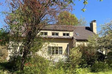 Wohnung Traunstein - 3 Zimmer, 85 m&sup2;, 950&euro; | Angebot:27537003