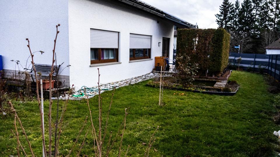 * Ruhig gelegenes EFH mit 6 Zimmern in 72461 Albstadt * 6 zimmer