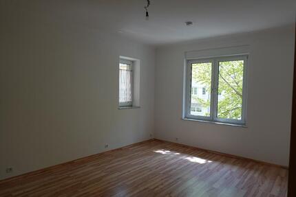 Wohnung Stuttgart Stuttgart-West - 3 Zimmer, 80 m&sup2;, 1.400&euro; | Angebot:26663427
