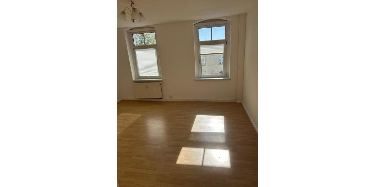 Erdgeschoßwohnung Waldheim - 2 Zimmer, 40 m&sup2;, 390&euro; | Angebot:26519796