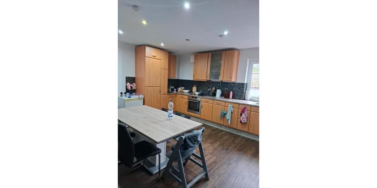 Etagenwohnung Gronau (Westfahlen) - 2 Zimmer, 120 m&sup2;, 980&euro; | Angebot:26532709
