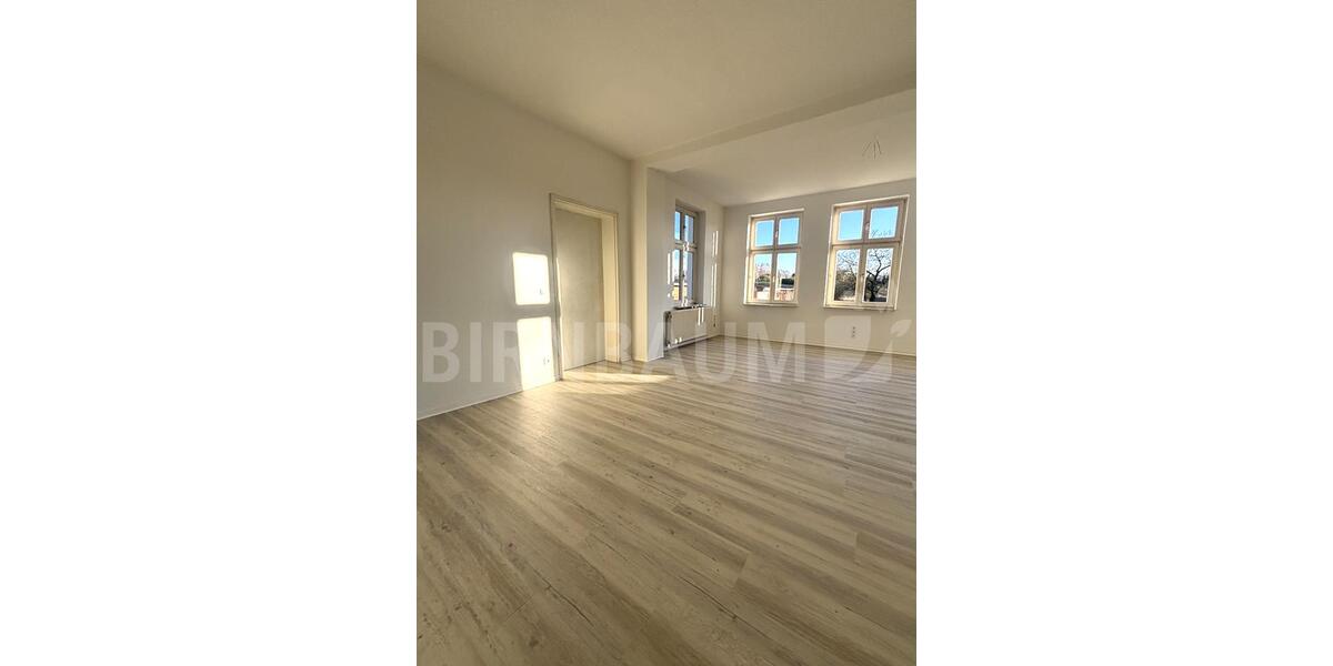 Etagenwohnung Grimmen - 2 Zimmer, 80 m&sup2;, 620&euro; | Angebot:23703378