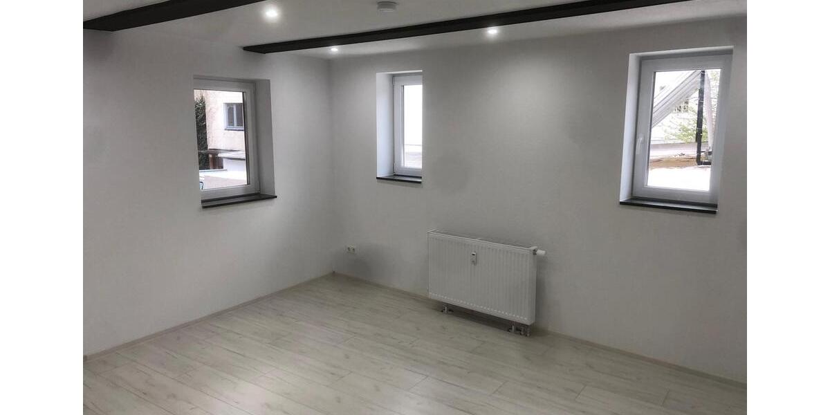 Etagenwohnung Helmstedt - 3 Zimmer, 95 m&sup2;, 850&euro; | Angebot:26455819