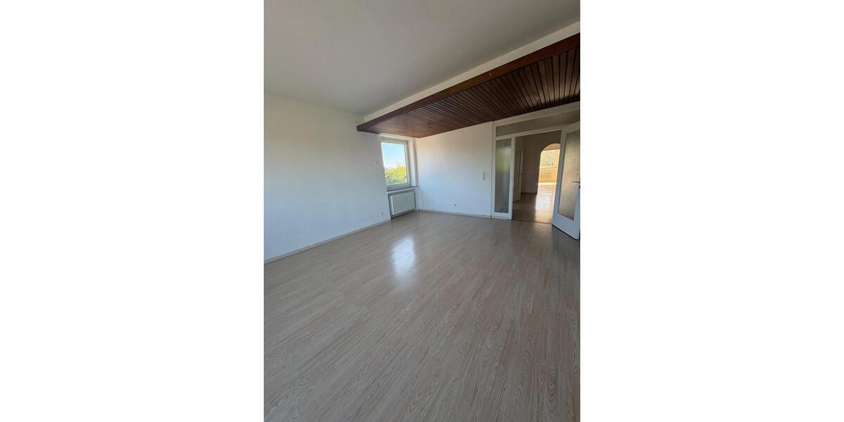 Dachgeschoßwohnung Oldenburg Ziegelhof - 4 Zimmer, 100 m&sup2;, 575&euro; | Angebot:26636409