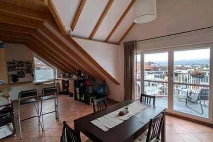 Wohnung Cölbe - 3 Zimmer, 105 m&sup2;, 1.355&euro; | Angebot:24853689