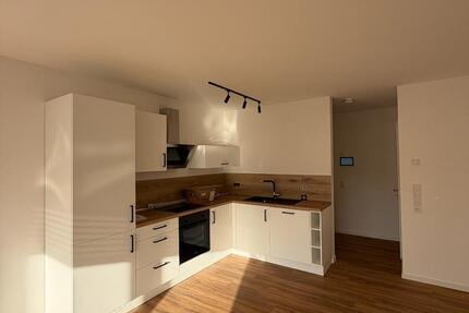 Moderne 2-Zimmer-Neubauwohnung mit Balkon, Einbauküche & Klimaanl 2 zimmer