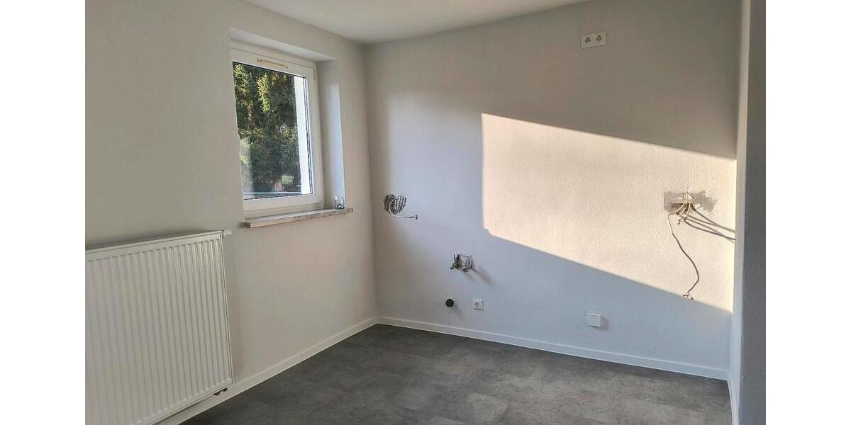 Erdgeschoßwohnung Bad Elster - 2 Zimmer, 60 m&sup2;, 390&euro; | Angebot:25369425