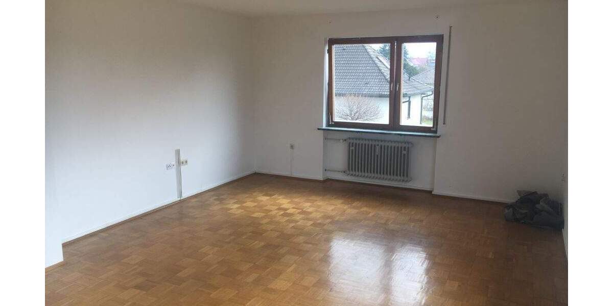 Etagenwohnung Bad Staffelstein Unterzettlitz - 4 Zimmer, 120 m&sup2;, 750&euro; | Angebot:25746580