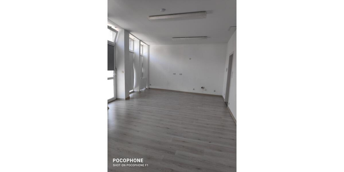 Erdgeschoßwohnung Neunkirchen Heinitz - 1 Zimmer, 50 m&sup2;, 400&euro; | Angebot:25235604