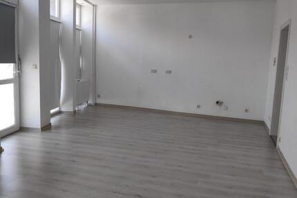 Wohnung Neunkirchen Heinitz - 1 Zimmer, 50 m&sup2;, 400&euro; | Angebot:25235604