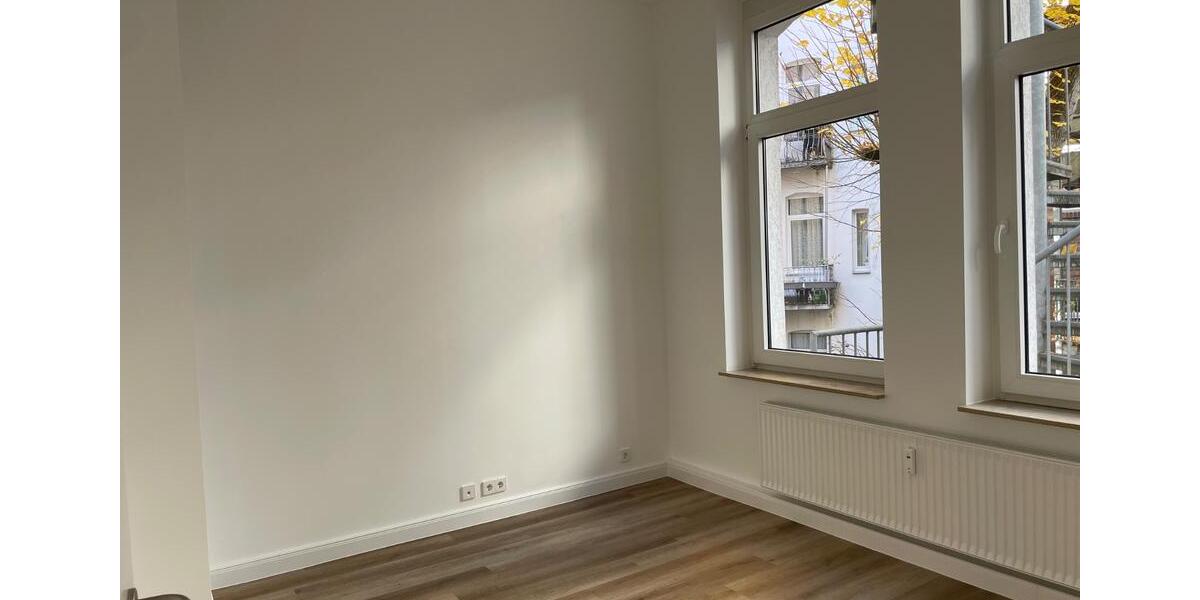 Sanierte 4-Zimmer-Wohnung in Hannover Mitte mit Balkon ab 2026 4 zimmer