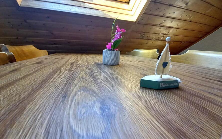 3-Zimmerwohnung mit Wlan, 2 Schlafzimmer, Wohn-Schlafzimmer, Küche, DuscheWc zimmer