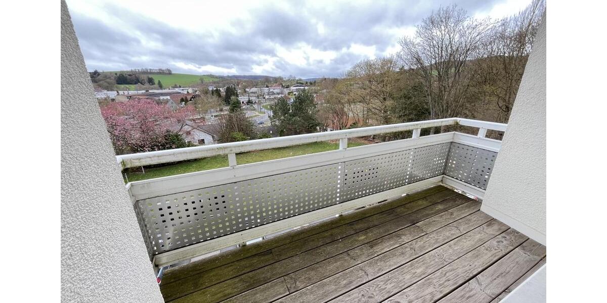 Etagenwohnung Uslar - 3 Zimmer, 83 m&sup2;, 440&euro; | Angebot:25979176