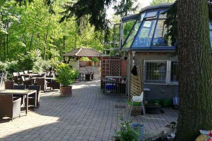Gastronomie in Hochheim 2.000 € 356 m² zimmer